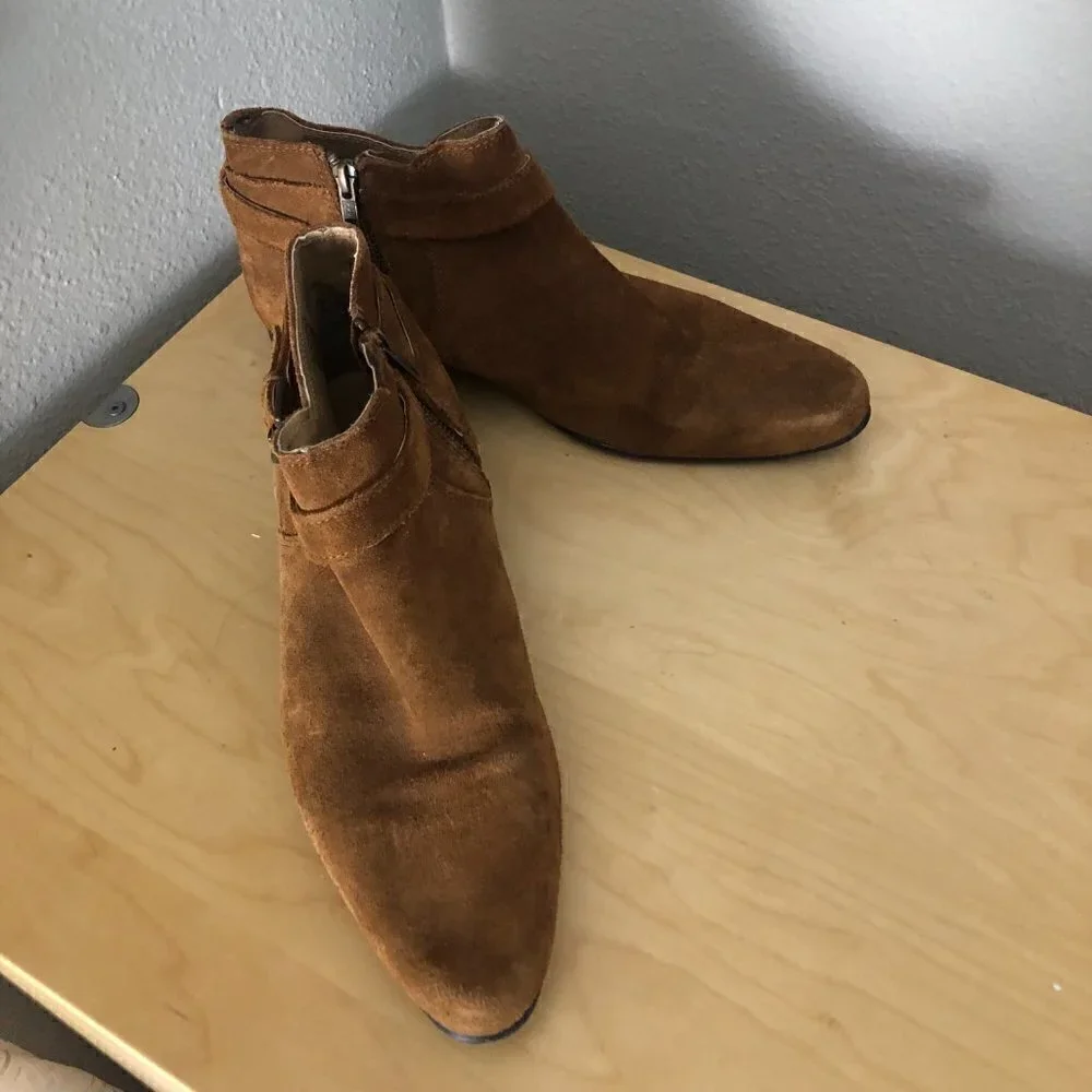 Asos Suede Buckle Ankle Zip Booties Men's size 9 Tan Brown Pointed Toe Moto